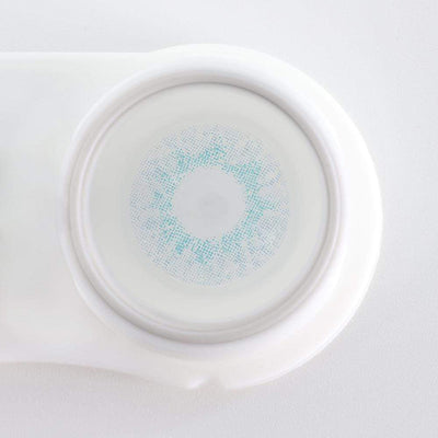 Blue Color Contact Lenses in the case